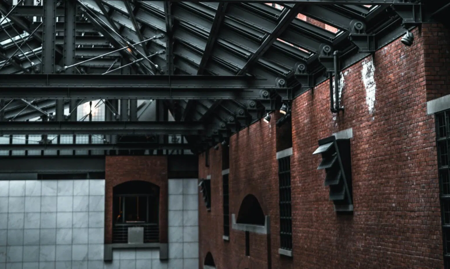 Premier Roofing Banner